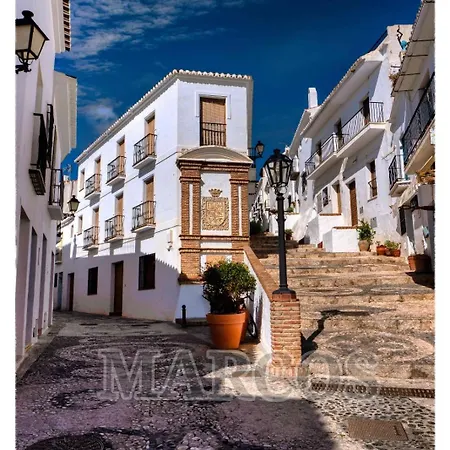 Isea Views Calaceite Апартаменты *