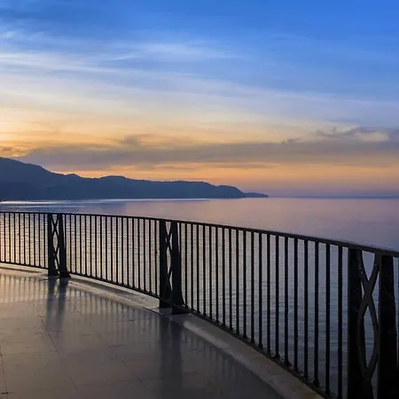 Isea Views Calaceite * Торрокс-Коста