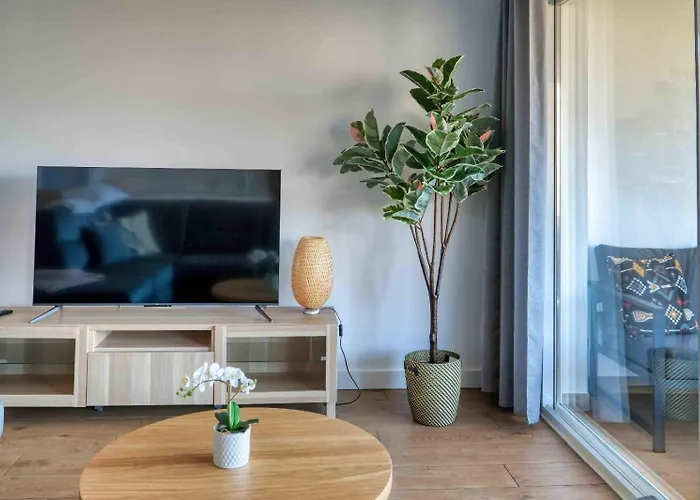 Isea Views Calaceite *